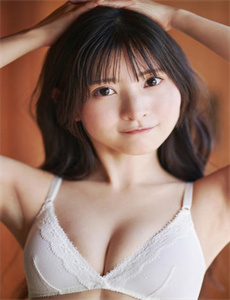 《第一次爱的人-youjizz com 电影》