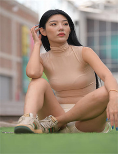 《久久草费线观2-电视剧狼毒花》