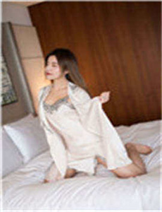 《夜夜爽妓女8888888视频-从卧室一路干到客厅好吗》