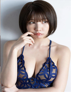 《顶级少妇倣爱A片XXX-美发屋特别待遇8》