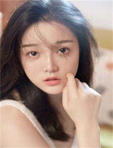 《日韩Y无人区码卡二卡3卡-被美女诱惑的日子》
